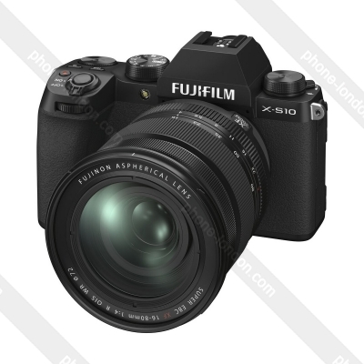 FUJIFILM X-S10 with 16-80mm Lens